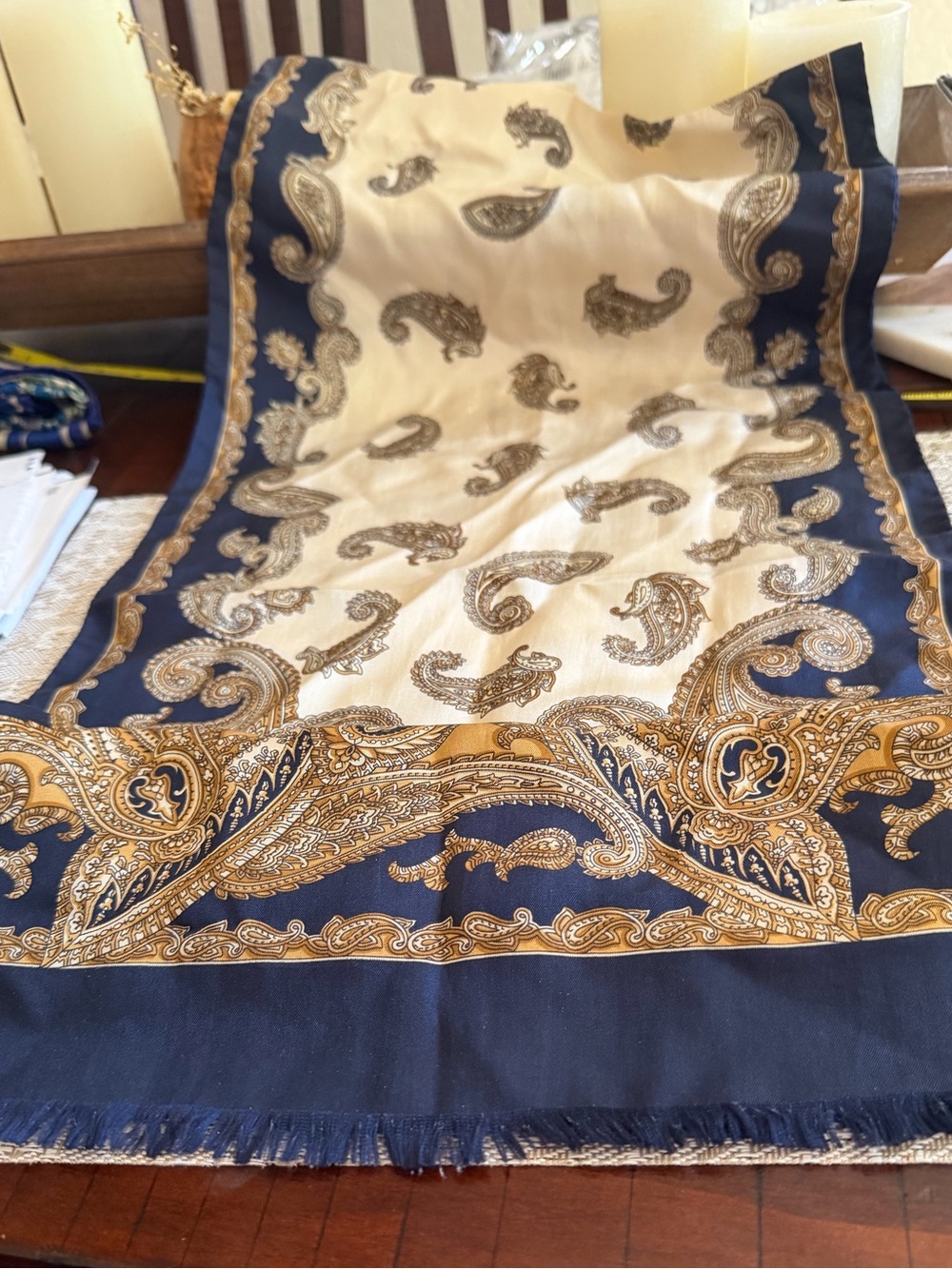 Pinto Paisley 100% silk scarve navy